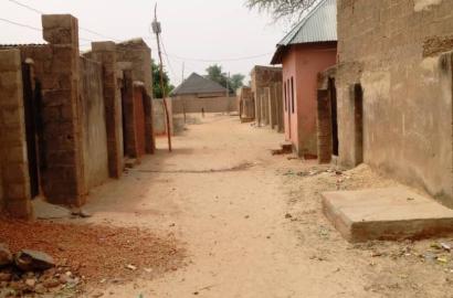 Uncompleted Two unit Room and Parlor Residence at Laila, Potiskum